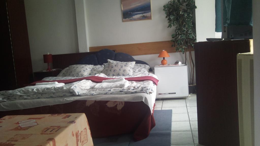 Lillafuered Kapuja Hotel Мисколк Екстериор снимка